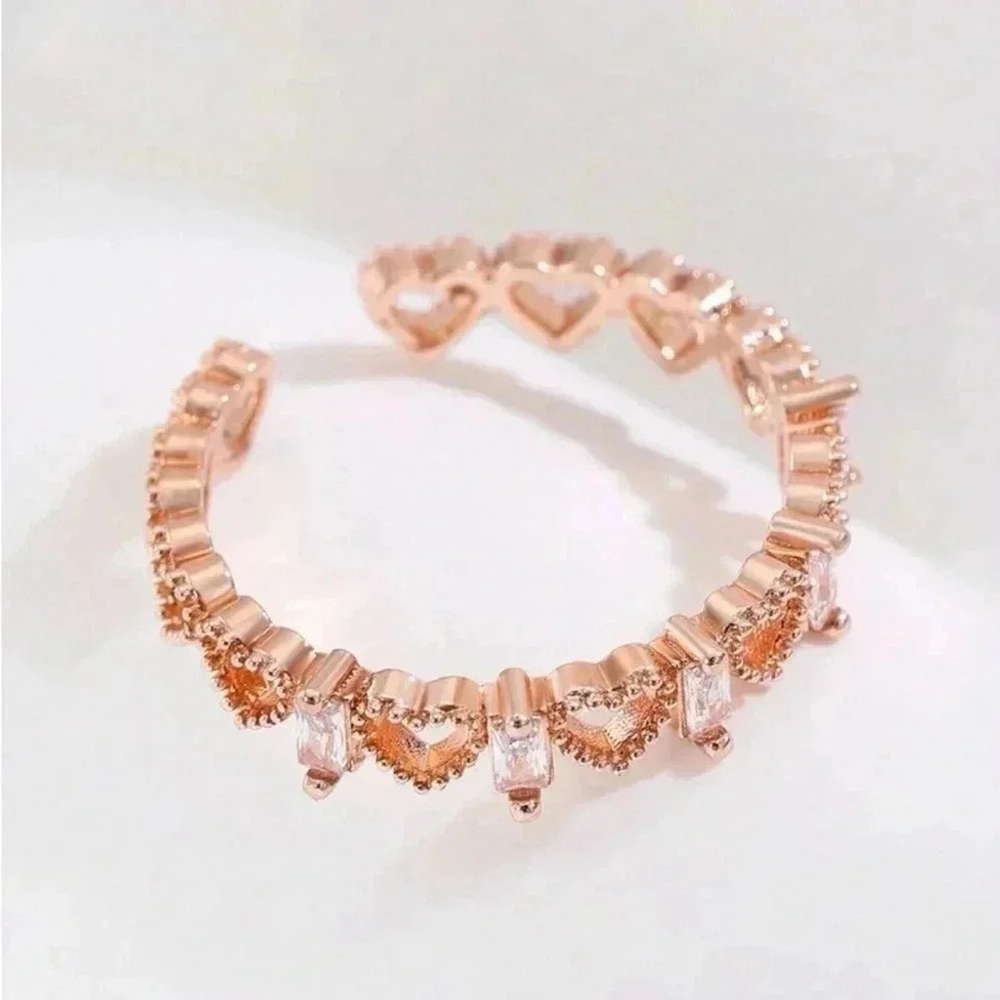 ⚠️Clearance Rose Gold Heart Design Ring - Picture 4 of 5
